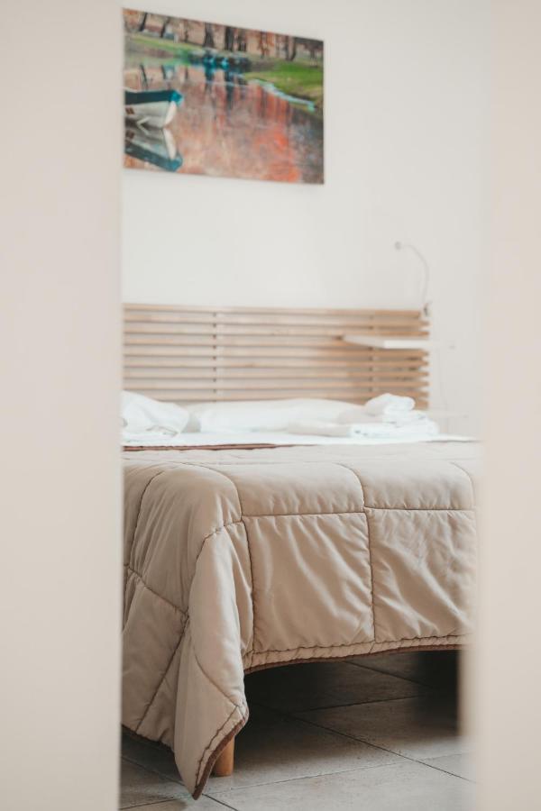 Dimora Mariu Bed & Breakfast Taranto Exterior photo