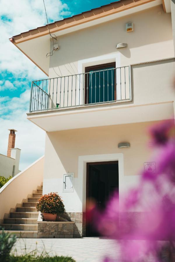 Dimora Mariu Bed & Breakfast Taranto Exterior photo