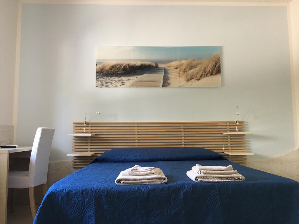 Dimora Mariu Bed & Breakfast Taranto Exterior photo